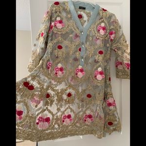 NEW Agha Noor Light Grey Embroidered Kurti S/M